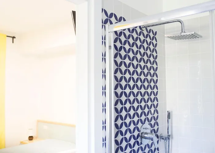 Il Cavaliere Tropea לינה וארוחת בוקר 4*