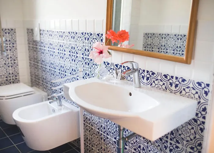 Il Cavaliere Tropea לינה וארוחת בוקר 4*