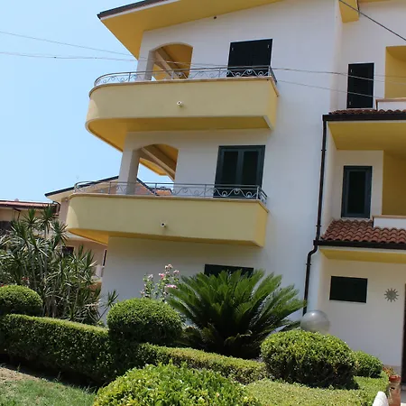 Il Cavaliere Tropea Bed & Breakfast 4*