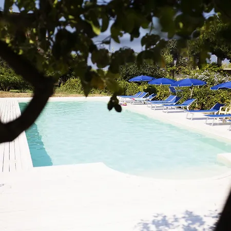 Il Cavaliere Tropea 圣多米尼卡